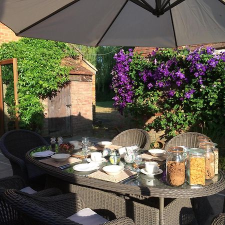 Lime Trees Farm Bed and Breakfast Μπίσεστερ Εξωτερικό φωτογραφία